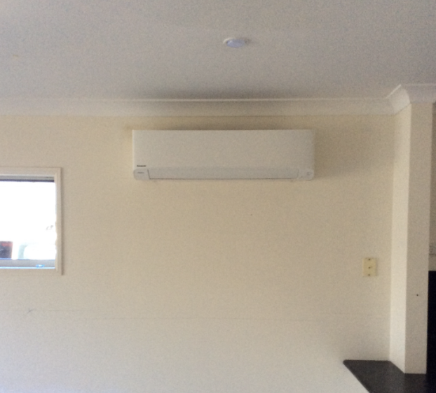 Split system air conditioner installation Balcolyn NSW
