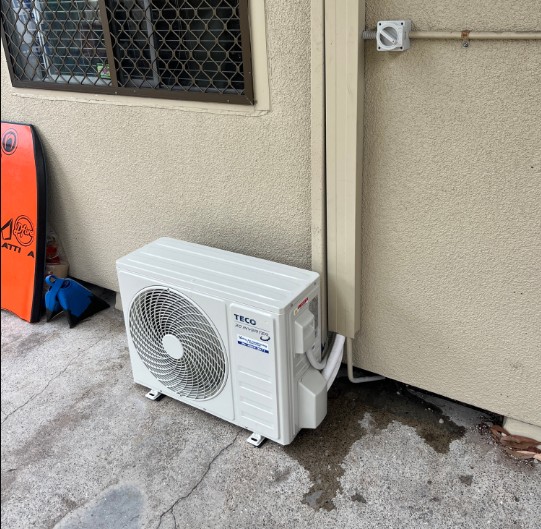 Air conditioner installers Swansea NSW