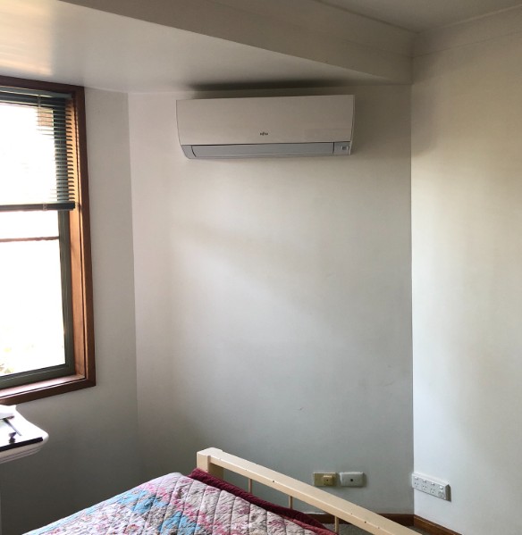 Split system air conditioner installation Warabrook NSW